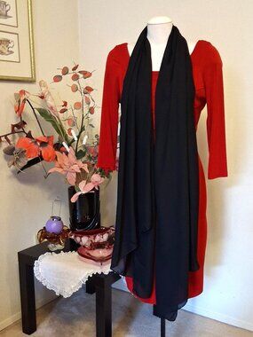 NWOT Stills Vintage 52% Silk Classic Luxury Long Scarf Premium Quality VTG Scarf